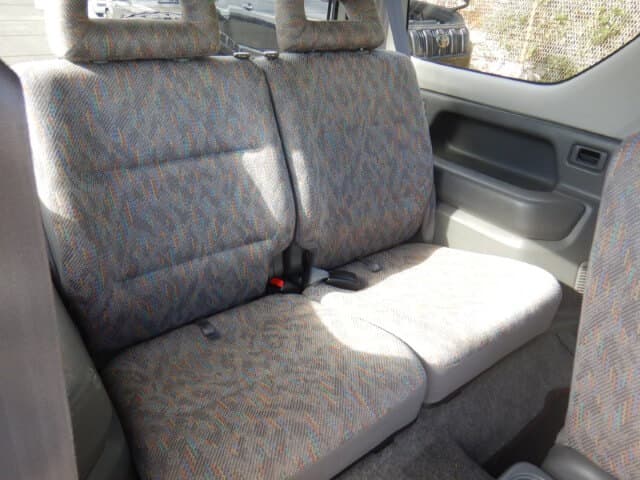 2000 Suzuki Jimny JDM car for sale — photo 6 of 8