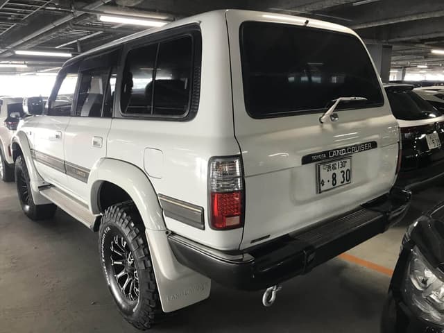 1993 Toyota Land Cruiser JDM car for sale — photo 2 of 9