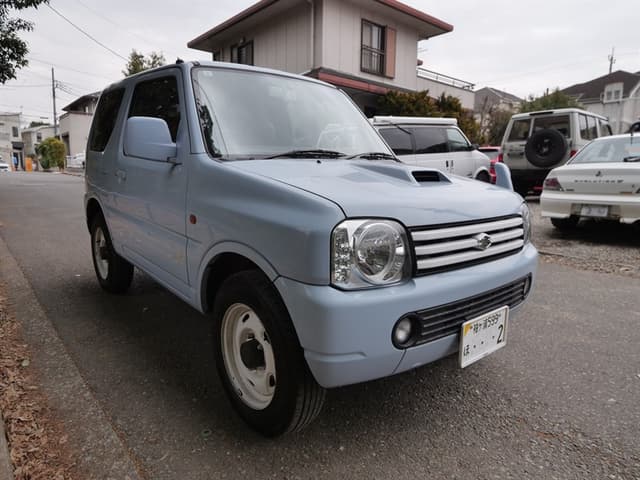 2001 Suzuki Jimny JDM car for sale — photo 3 of 25