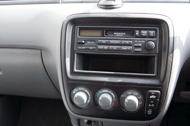 1998 Honda Accord JDM car for sale — photo 12 of 16