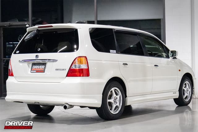 2000 Honda Odyssey JDM car for sale — photo 10 of 25