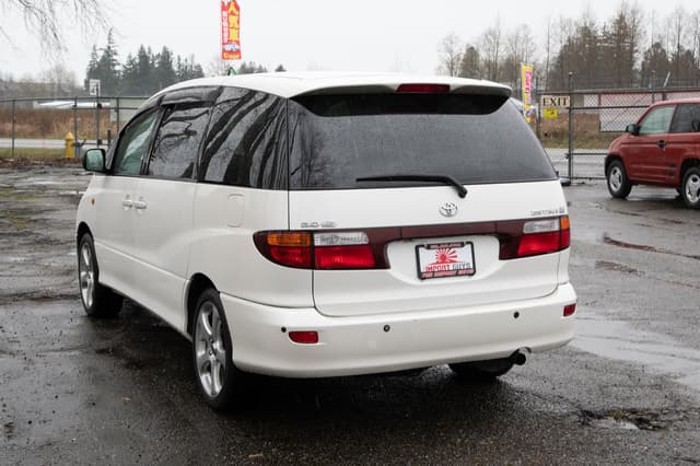 2000 Toyota Estima JDM car for sale — photo 6 of 15