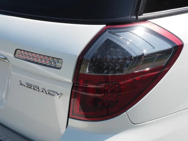 2005 Subaru Legacy JDM car for sale — photo 7 of 25