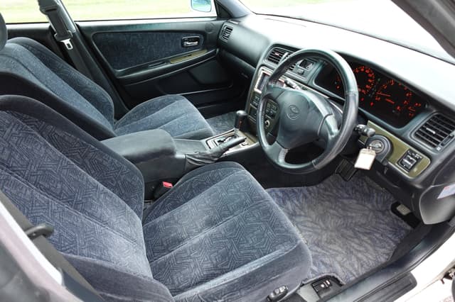 1999 Toyota Chaser JDM car for sale — photo 14 of 20