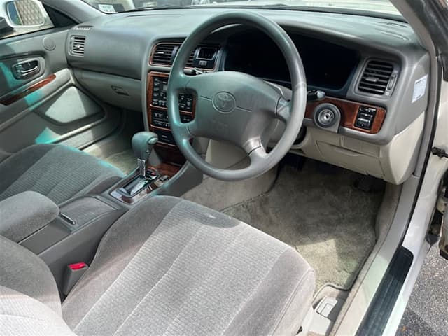 1998 Toyota Chaser JDM car for sale — photo 10 of 17